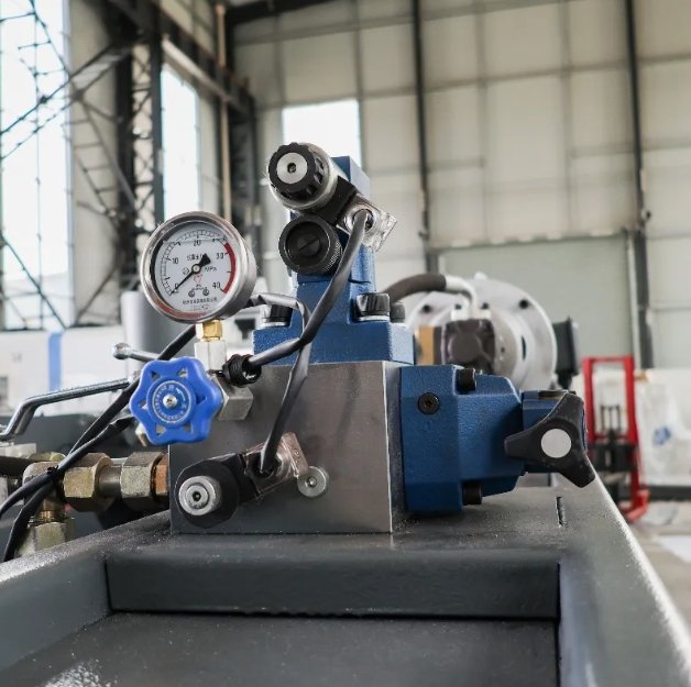 CNC Hydraulic Guillotine Metal Shearing Machine 4000mm P40t Control